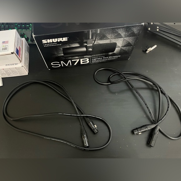 Shure SM7B, Cloudlifter, and Scarlet 2i2, w/ cables, stand, & iphone connector - Picture 6 of 10